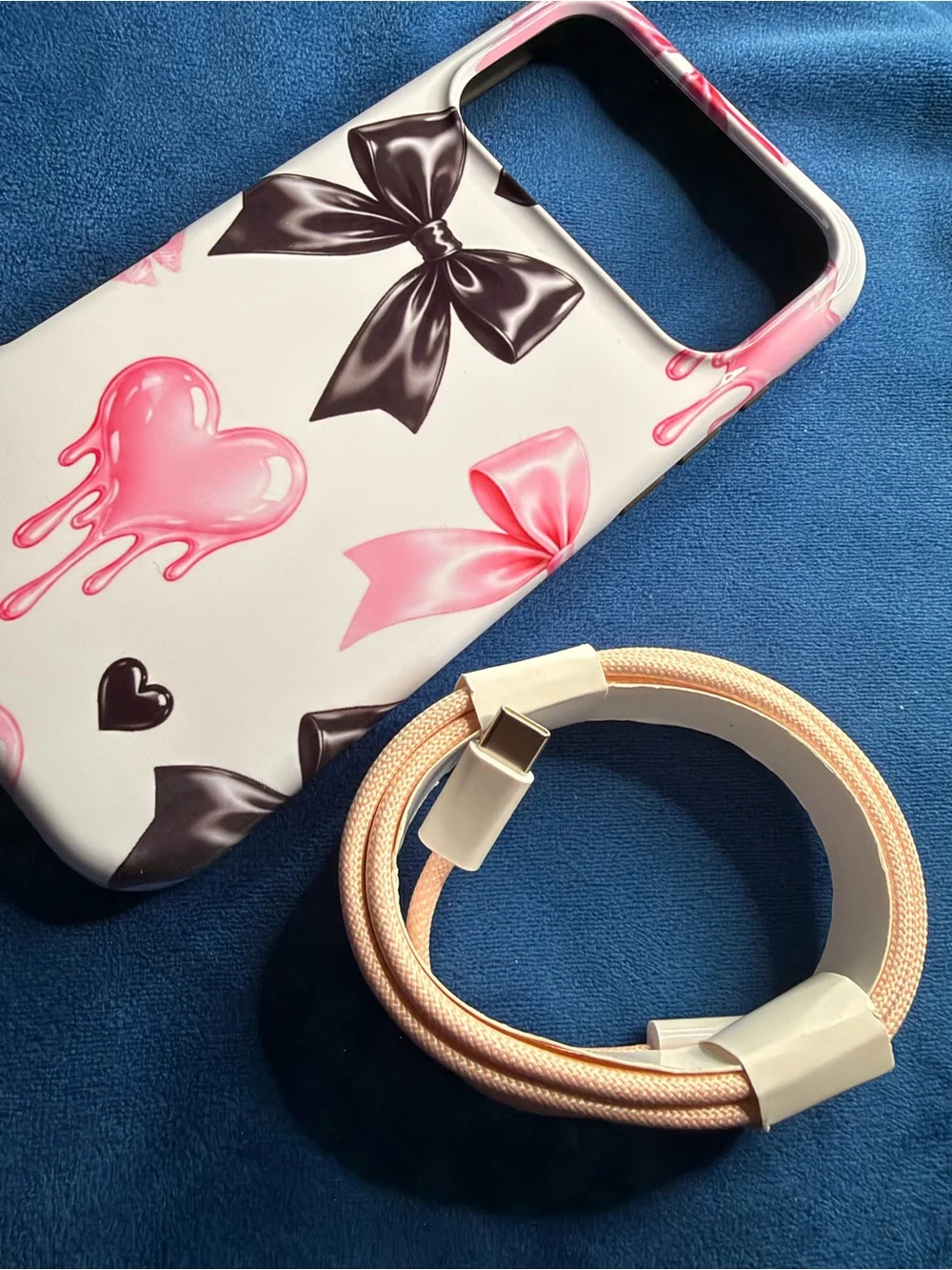Stylish Magsafe White Phone Case with Pink & Black Heart and Bow Design
